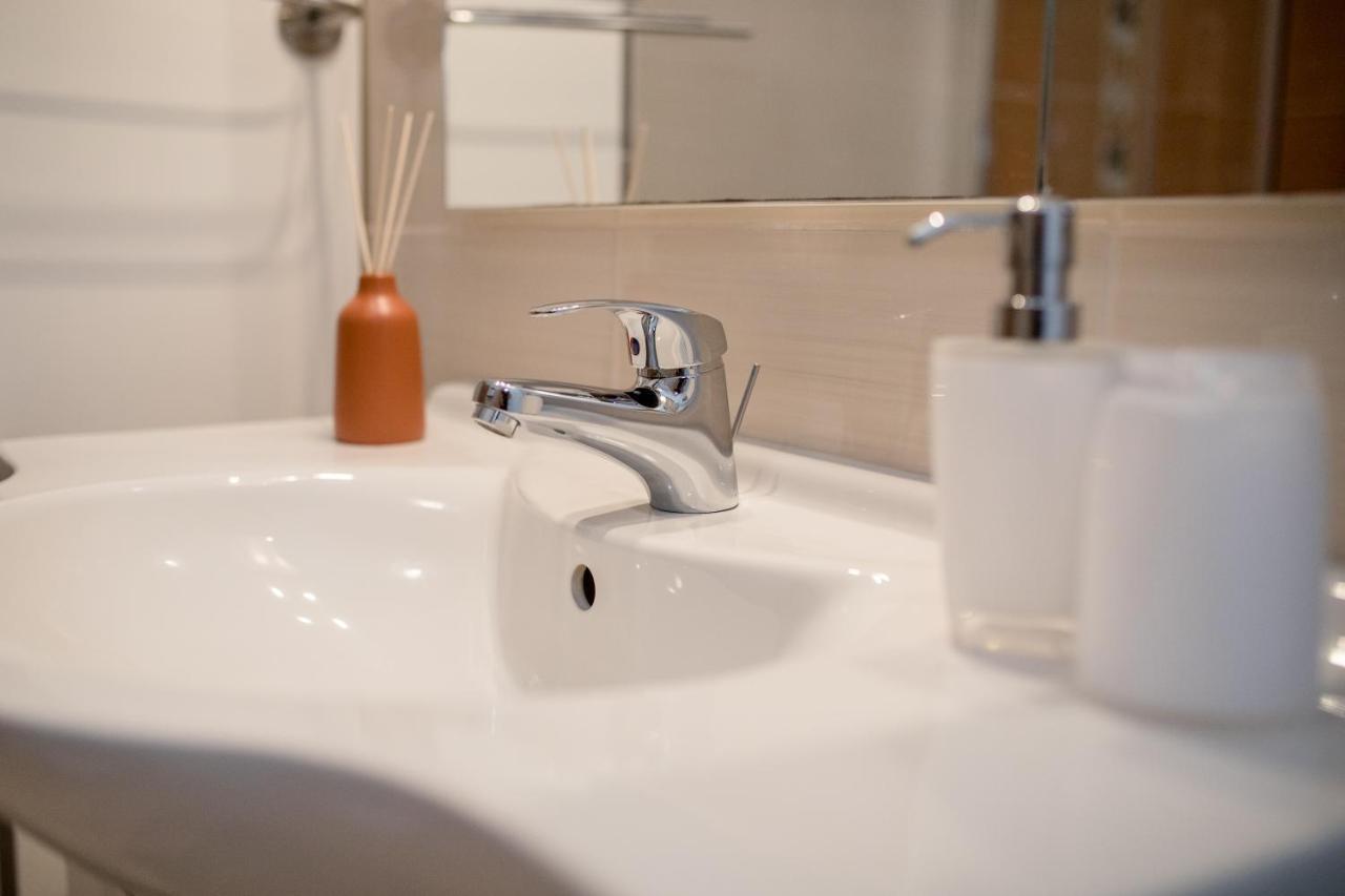 Apartments Kos Supetarska Draga Zewnętrze zdjęcie