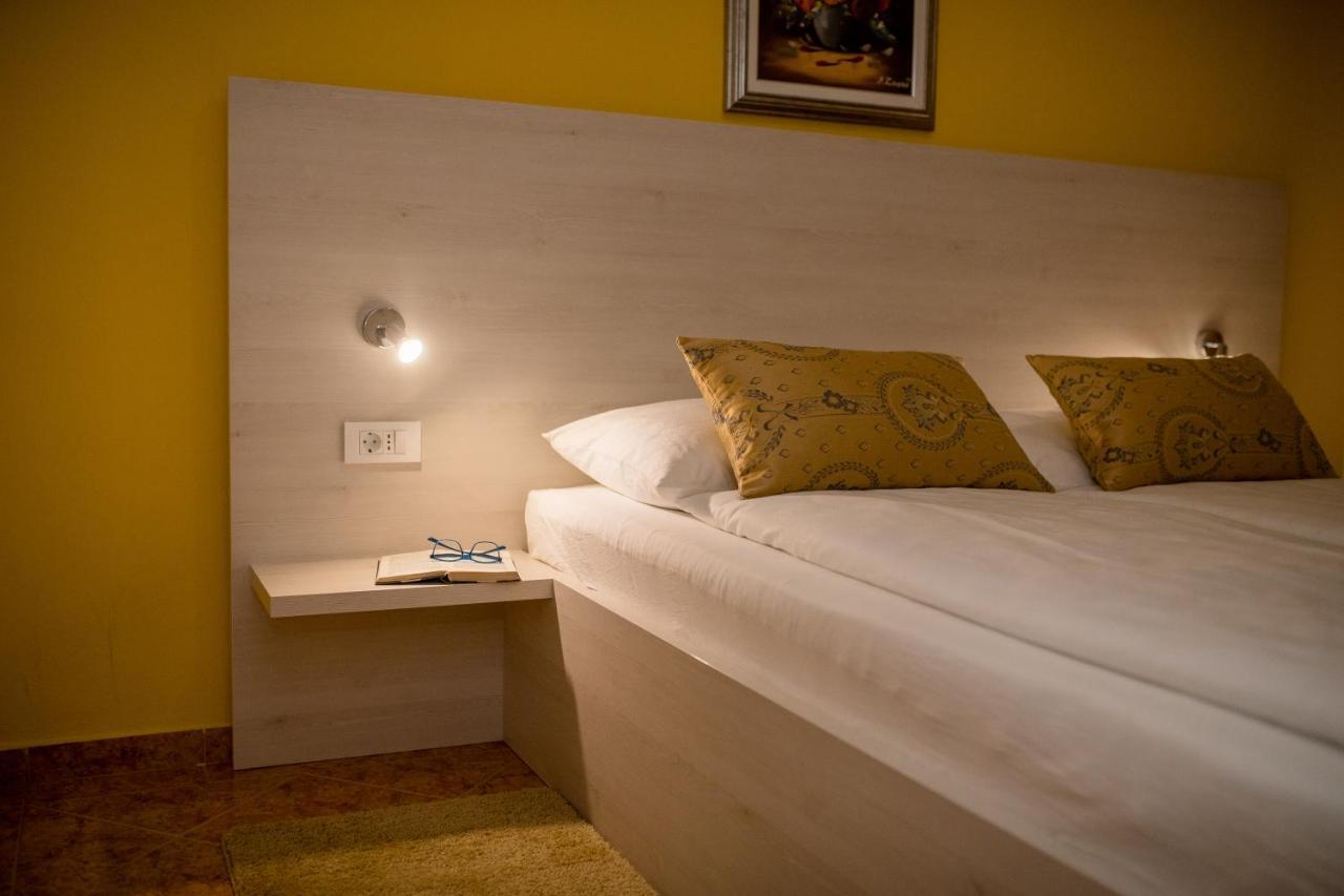 Apartments Kos Supetarska Draga Zewnętrze zdjęcie